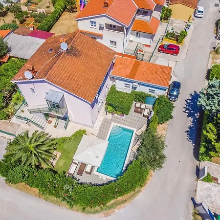 Holiday home Strandnahes Haus Mit Terrasse Und Pool