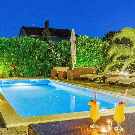 Strandnahes Haus Mit Terrasse Und Pool *